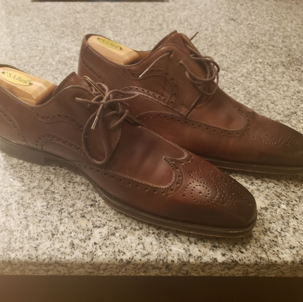 Magnanni dress shoes